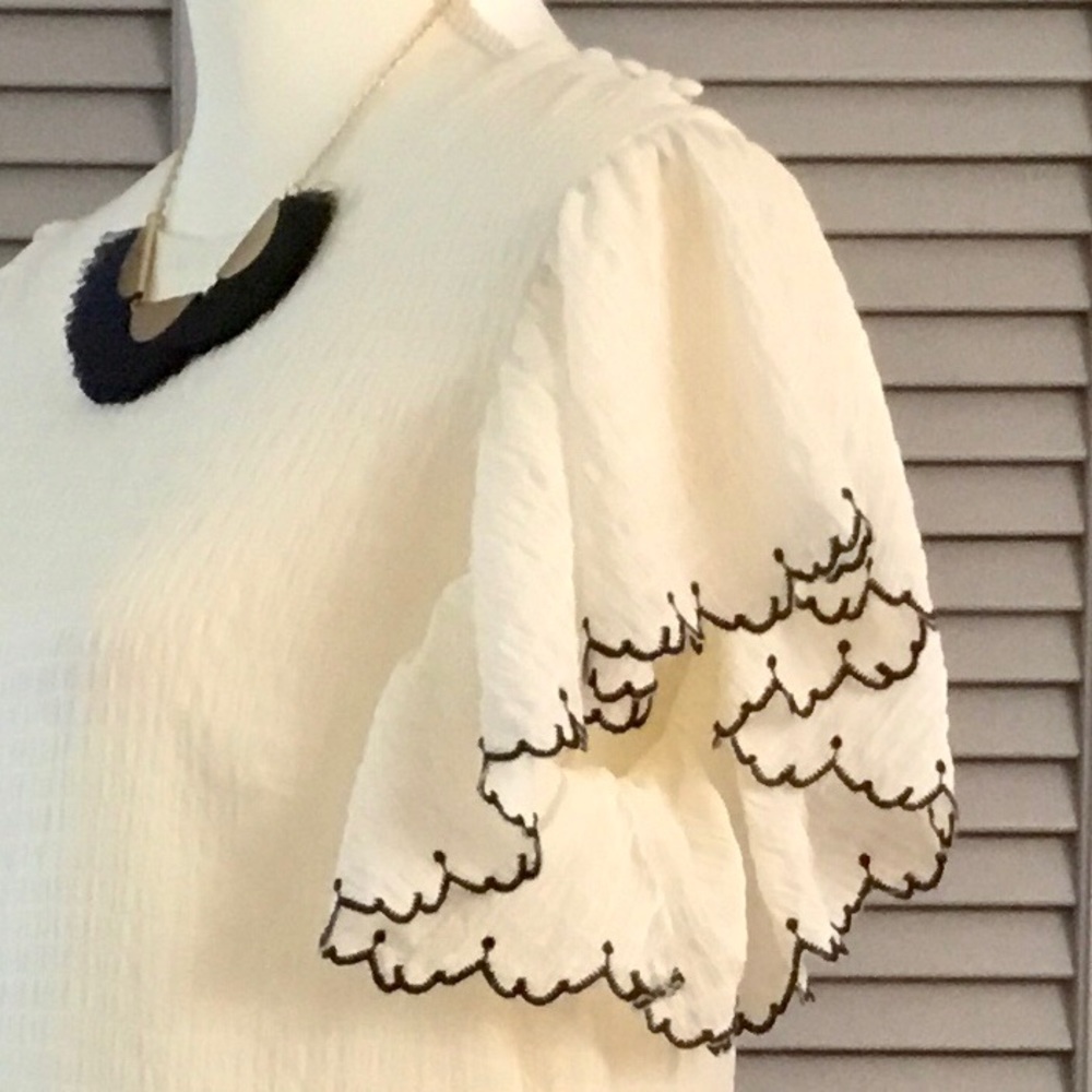 NWOT Who What Wear Ivory Tiered Dress - Picture 2 of 8